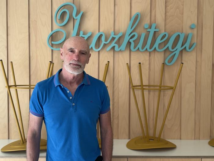 Josu Uribarren: "Erreleborik ez bada, makineria salduko dut"