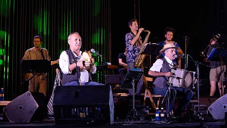 Euskarak hartuko du plaza azaroaren 29an