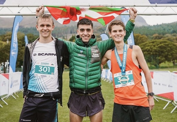 Cristal Peak sarietan finalisten artean dago Ibai Larrea