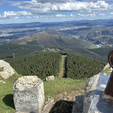 Kantsatzeke mendi taldeak Enkarterrietara egingo du apirileko irteera