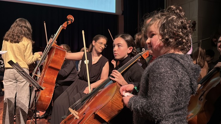 Orkestrako instrumentuak ezagutu dituzte jolas ezberdinen bitartez