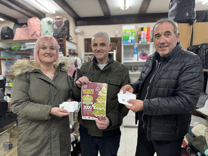 'Axtroki tonbola' izeneko egitasmo berria jarriko dute abian herriko merkatariek