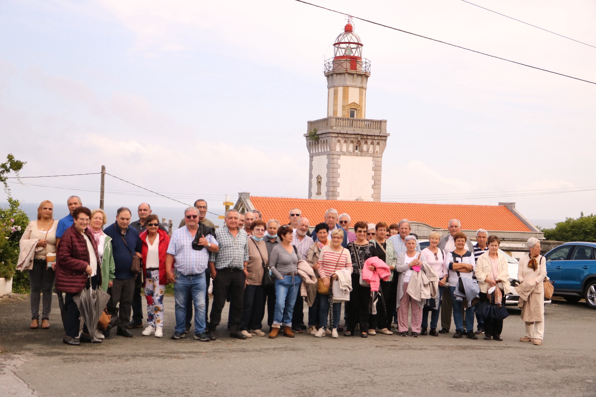 Egun osoko txangoa kostaldera eguraldiak gehiegi lagundu ez badu ere