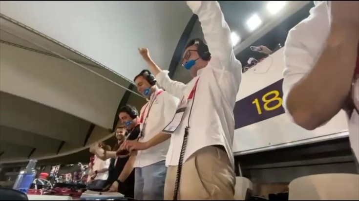 Rafa Mungia irrati-esatariaren erreakzioa, Marinek baloia sareratzen duenean