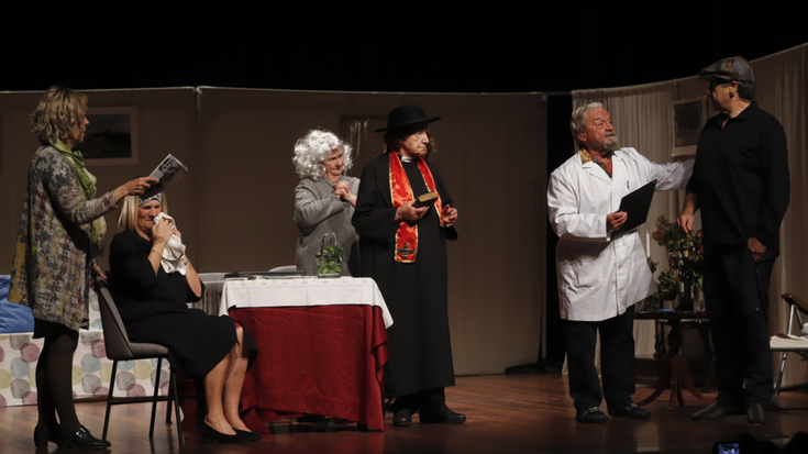 Antzerki topaketa egingo dute arratsaldean Santa Anan