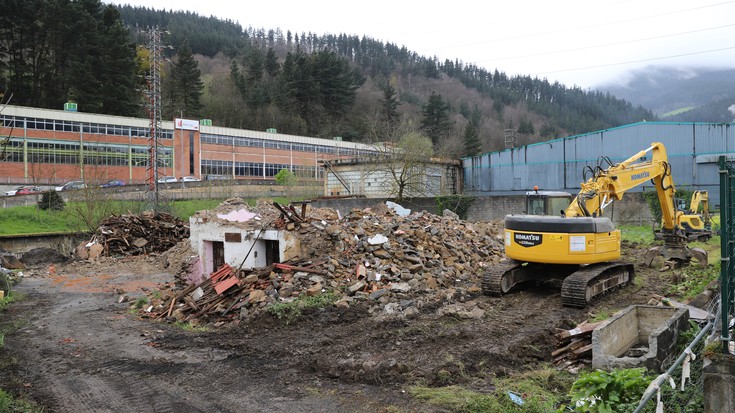 Gautxori esparrua urbanizatzeko lehen pausoak