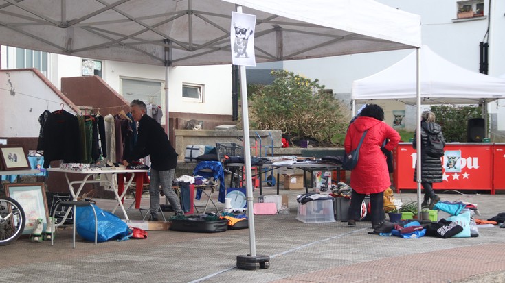 Auzoa biziberritzeko egun osoko egitaraua Santa Marinan