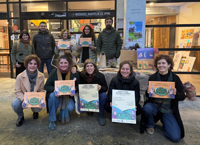 Bergarako Elikadura Mahaiak 'Ekoizpen duina,  kontsumo herrikoia' heziketa programa aurkeztu du