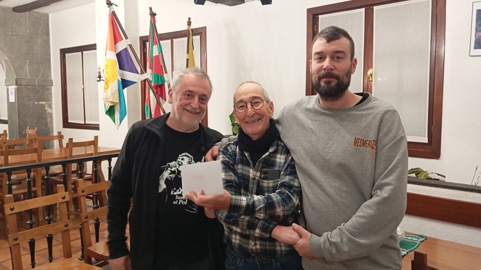 Iker Gonzalez eta Jon Altuna 'Oxan' nagusi Euskal Herriko mus txapelketako Bergarako kanporaketan