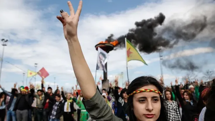 Emakume kurduen gaineko liburuaren aurkezpena Bergaran, Martxanteren eskutik