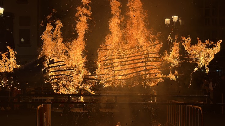 Ohorezko matrikula Raquel Peñarandarentzat, La Merced ikastetxea oinarri