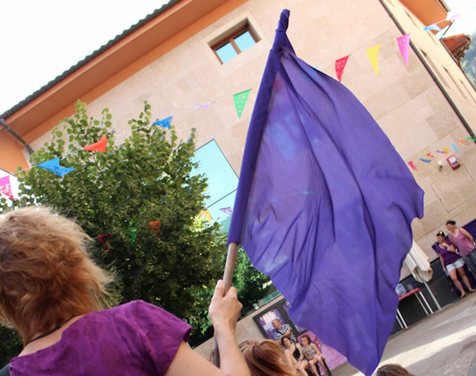 Eskoriatzako feministek mobilizazioa deitu dute eraso sexistak salatzeko