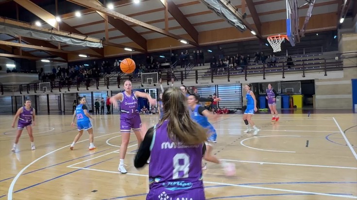 Hasierako defentsako akatsek zigortu zuten Smartlog Ointxe