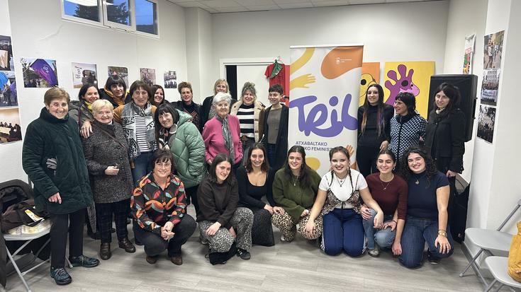 Zabaldu ditu ateak TRIL Atxabaltako Txoko Feministak