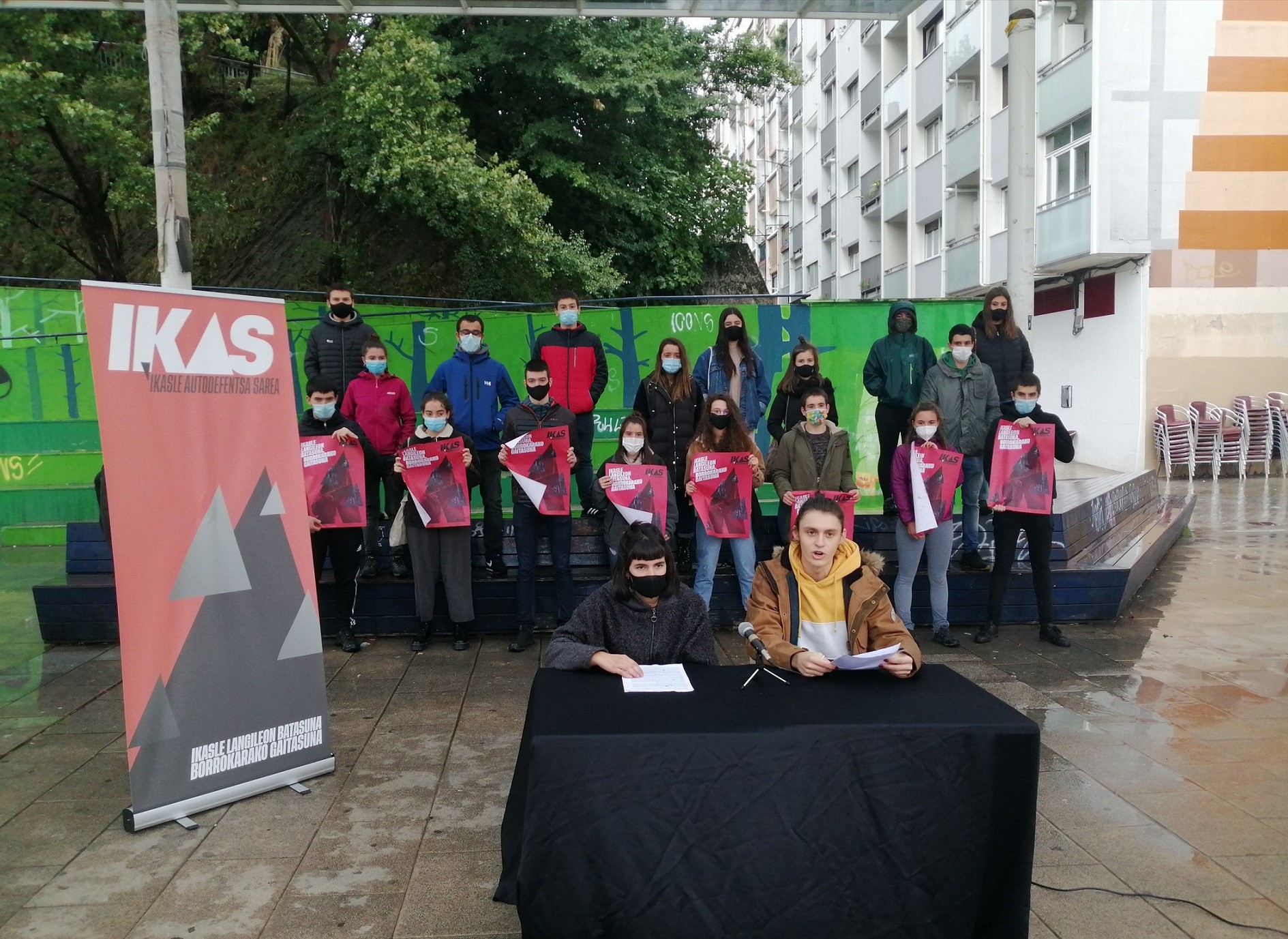 "Ikasle langileon batasunaz, autoritarismoari kaña" lelopean, manifestazioa deitu du eguenerako IKASek