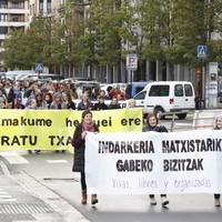 A25: elkarretaratzea