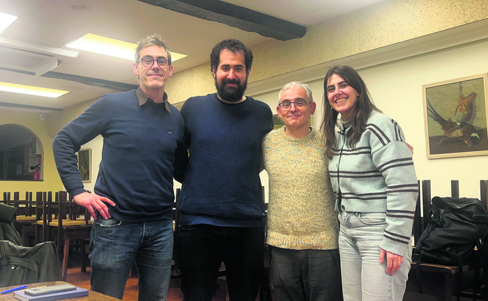 Zinekluba bultzatzen Bergaran eta Oñatin