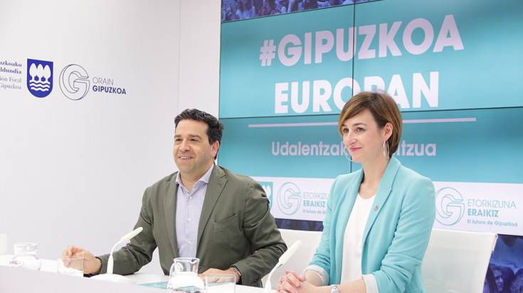 Maria Ubarretxenak eta Imanol Lasak Europar proiektuei buruzko agerraldia egin dute