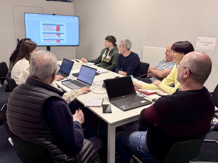 Etxebizitza Mahaia eratu du Bergarako Udalak