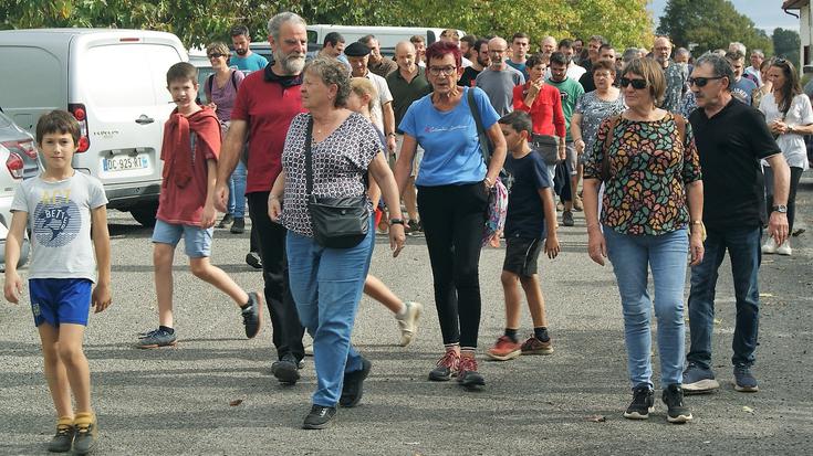 Aiherra-Antzuola senidetasuna ospatu zuten, domekan