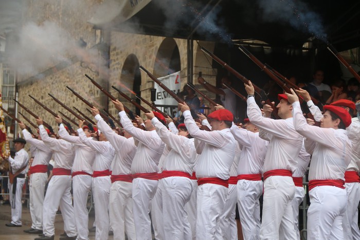 Mairuaren Alardea egin dute Antzuolan - 137