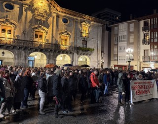 Indarkeria matxistaren aurrean aldarriz bete dira bailarako herriak