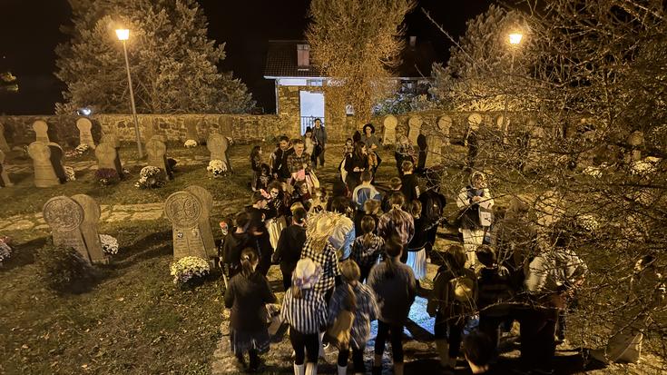 Beldurrez eta misterioz beteko dira kaleak, biharko Gau Beltzean