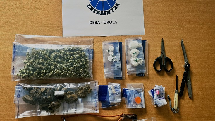 Droga trafikoagatik atxilotu dute gizon bat Aretxabaletan