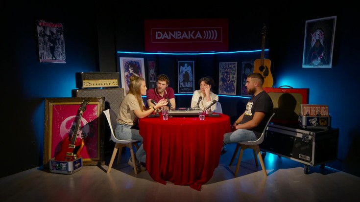 'Danbakast': demotik estudiora