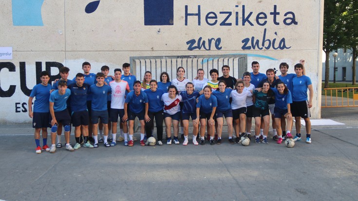 Seminarixoko patioa futbol zelai izango da, egun batez, Semi Cup areto futbol lehian