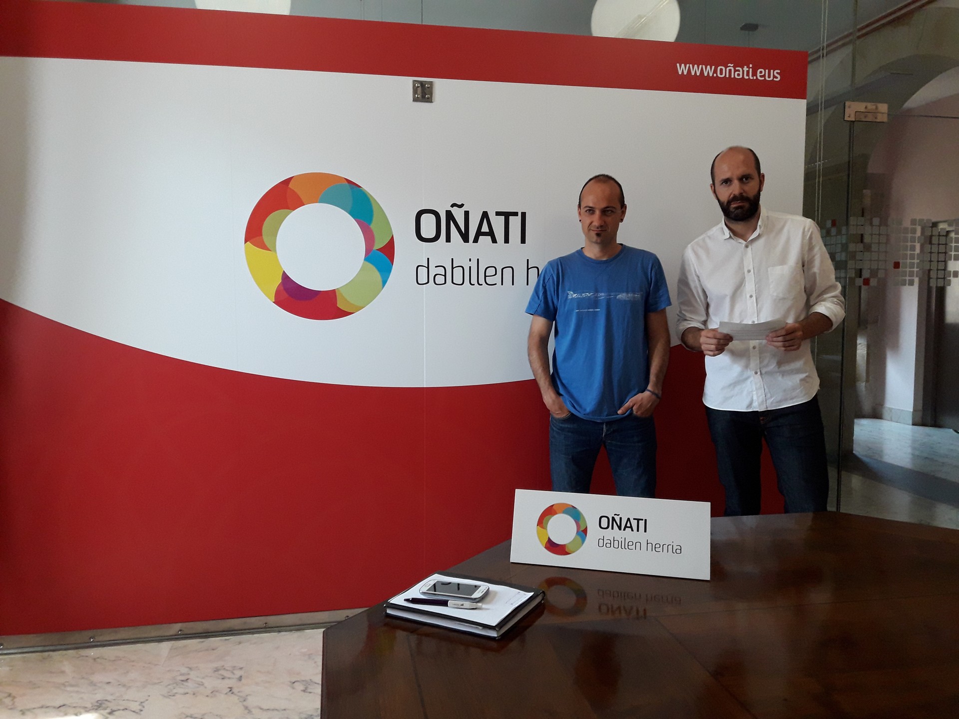 6,6ko bataz besteko nota ipini diote oñatiarrek Udal Gobernuaren lanari