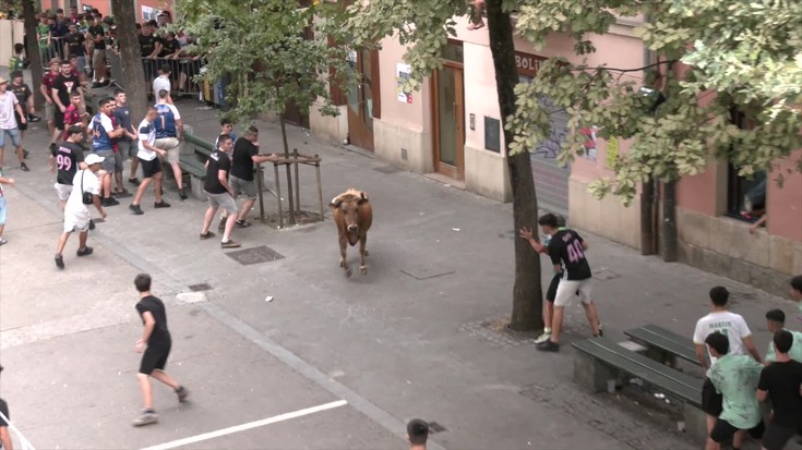 Ordubeteko atzerapena izan du sokamuturrak anbulantzia ez delako agertu