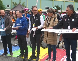 Debagoieneko zaleendako txirrindularitzaren festa handia izan da  Itzuliaren azken etapa