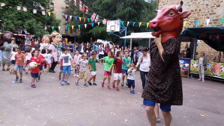 Jaiak ospatuko dituzte Olakua eta Araotz auzoetan, aste bukaeran