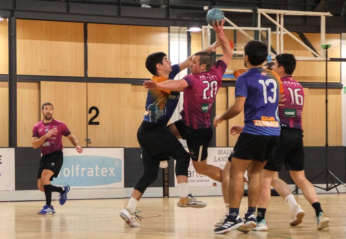 "Bai edo bai" irabazi beharreko partidua asteburuan Arrasate Eskubaloi taldearentzat