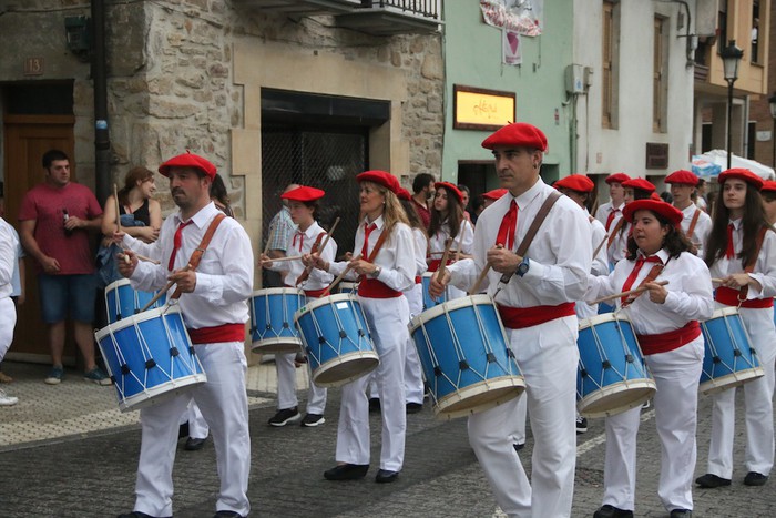 Mairuaren Alardea egin dute Antzuolan - 55