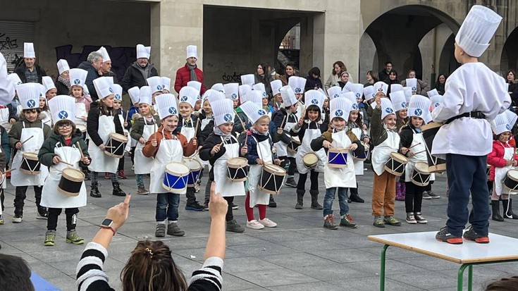 San Sebastian eguna gogoan, danborrak airean