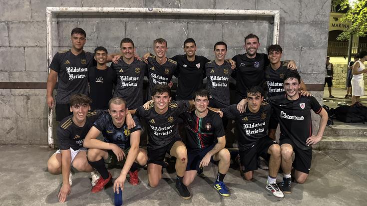 99 taldeak irabazi du Zaldibarko 24 orduko areto futbol txapelketa
