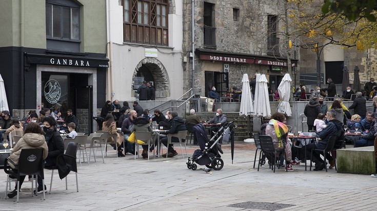 Bergarako ostalariek toldoak jartzeko baimena dute urtarrilaren 7ra arte