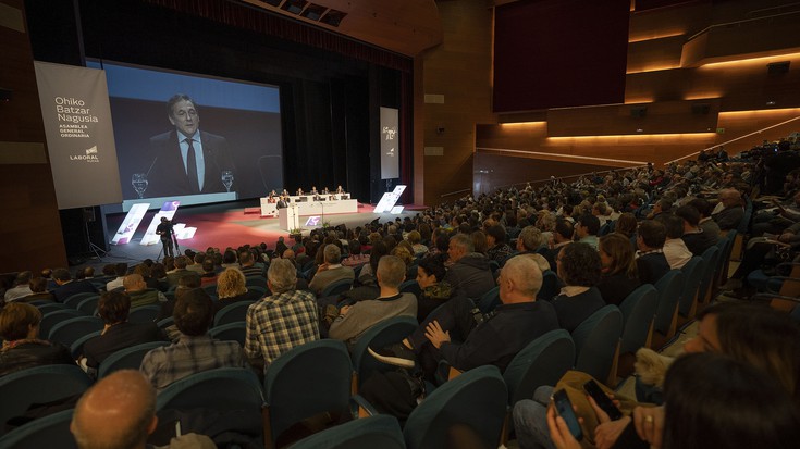 Txomin Garcia: "Laboral Kutxaren etorkizuneko estrategiak gure bezeroarekiko harreman eta hurbiltasun ereduari eutsiko dio"