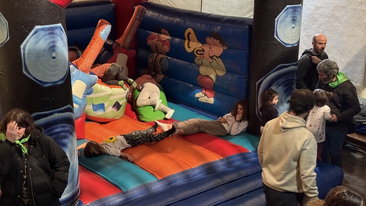 Giro paregabean ospatu dituzte Gantzaga auzoan sanmelixenak