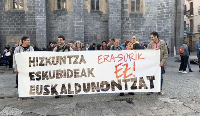 Udalak euskara hutsean aritzea ezeztatu du Espainiako Auzitegi Konstituzionalak