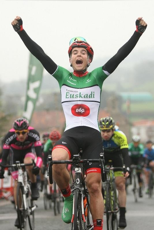 Mikel Aristiren bosgarren garaipena, oraingoan Irunen