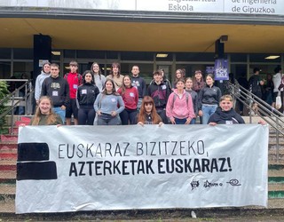Azterketak euskaraz egin ahal izatea Euskal Herri osoan eskatu dute