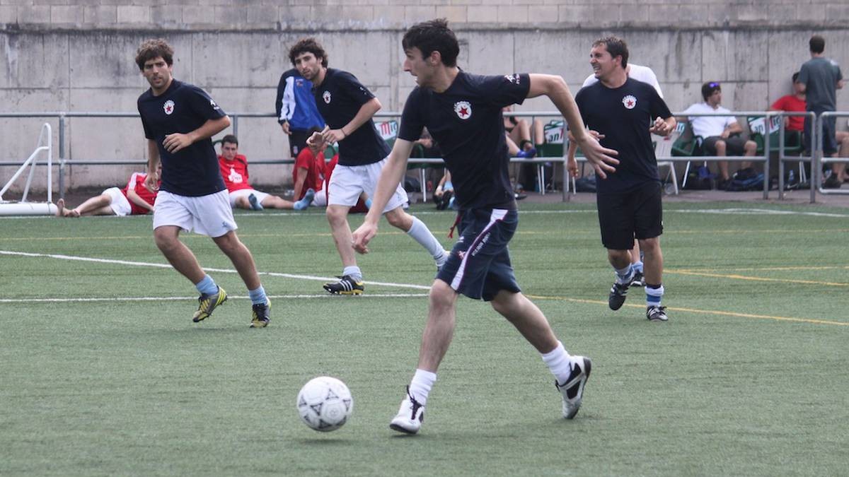 Zazpiko futbol txapelketa antolatu dute Aretxabaletan