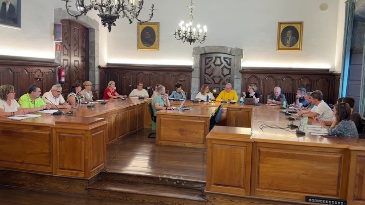 Albisteak: Honako albiste hauek: Arrasateko udal zergak, Oxirondo azokan sagardoaren kulturaren gainean, eta Tattaren estudioko bigarren diskoa, ‘2lati2’ izenekoa