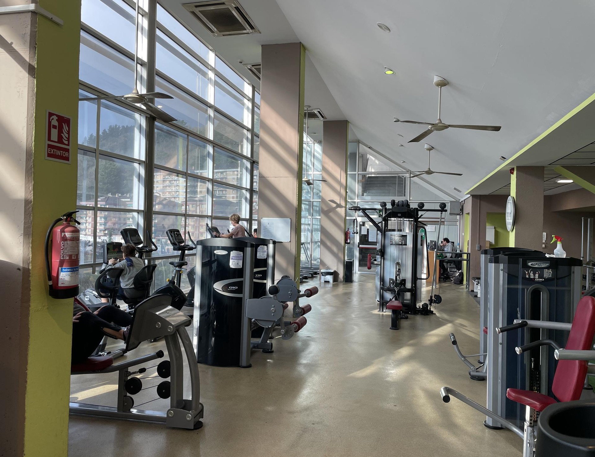Uarkapeko gimnasioak ordutegi jarraitua izango du aurrerantzean