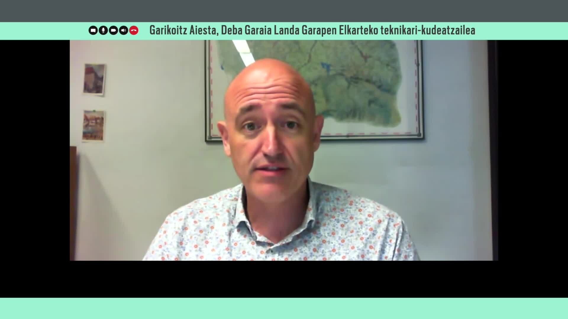 Garikoitz Aiesta: "Debagoienean martxan dauden baserrietatik %10, gutxi gorabehera, profesionalak dira"