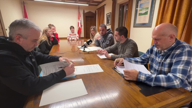 Albisteak: Elgetako udalbatzak aho batez onartu du 2,2 milioi euroko aurrekontua 2026rako