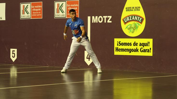 Muruak Uarkapen jokatuko du Binakako Txapelketako lehen partidua